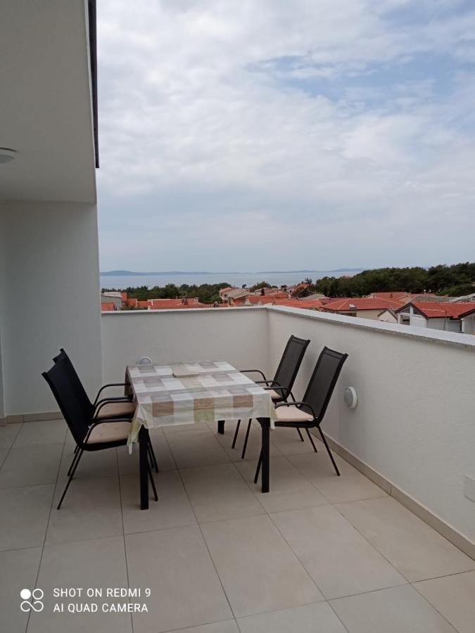Apartman Franc S Vir Exteriör bild